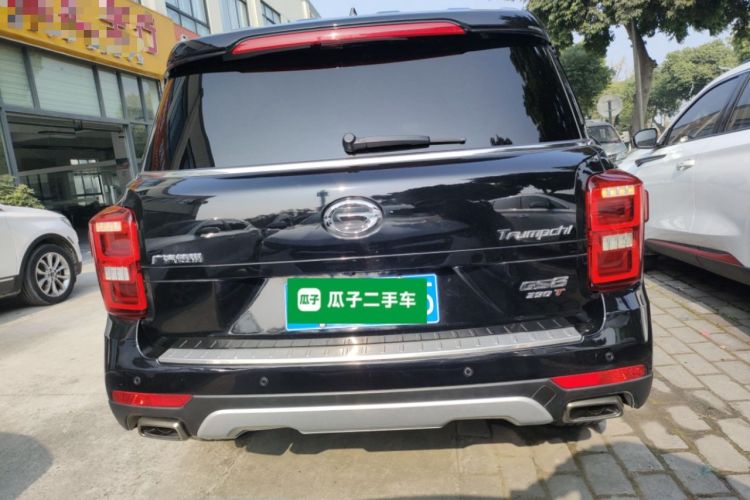 Used GAC Trumpchi GS8 2019 390T Two-Wheel Drive Luxury Smart Connectivity Version (7 Seats) Exterior 4