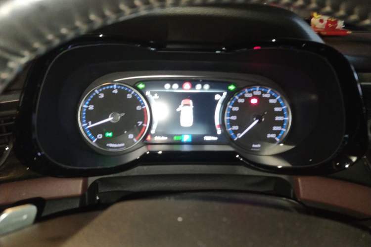 Used GAC Trumpchi GS8 2019 390T Two-Wheel Drive Luxury Smart Connectivity Version (7 Seats) Instrument Cluster
