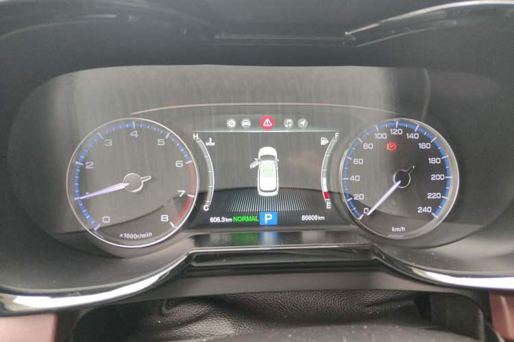 Used GAC Trumpchi GS8 2019 390T Two-Wheel Drive Luxury Smart Connectivity Version (7 Seats) Instrument Cluster