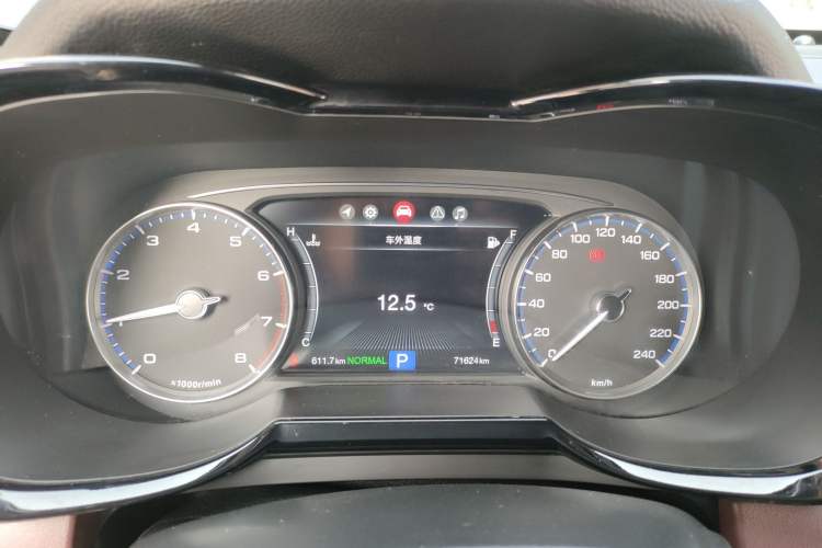 Used GAC Trumpchi GS8 2019 390T Two-Wheel Drive Luxury Smart Connectivity Version (7 Seats) Instrument Cluster