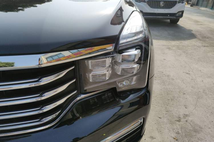 Used GAC Trumpchi GS8 2019 390T Two-Wheel Drive Luxury Smart Connectivity Version (7 Seats) Left Front Headlight