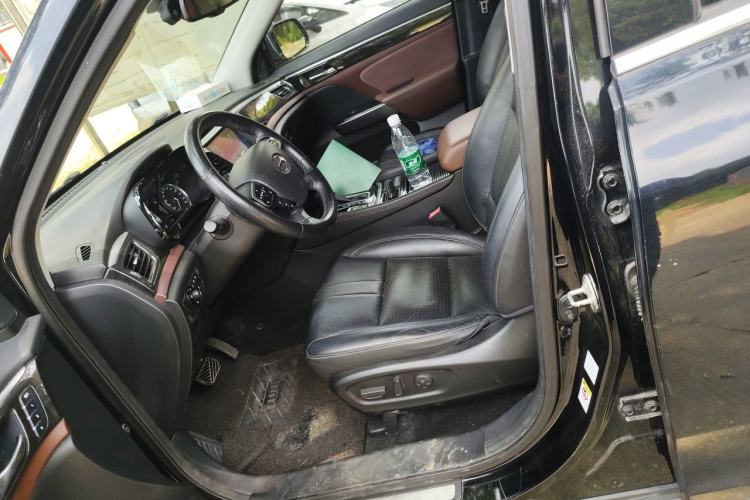 Used GAC Trumpchi GS8 2019 390T Two-Wheel Drive Luxury Smart Connectivity Version (7 Seats) Left Front Seat