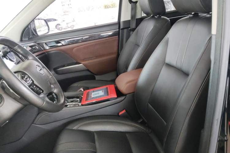 Used GAC Trumpchi GS8 2019 390T Two-Wheel Drive Luxury Smart Connectivity Version (7 Seats) Left Front Seat