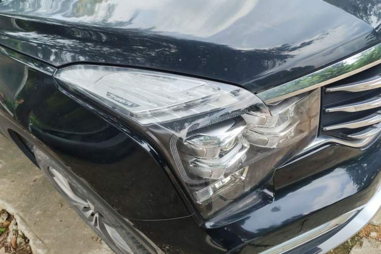 Used GAC Trumpchi GS8 2019 390T Two-Wheel Drive Luxury Smart Connectivity Version (7 Seats) Right Front Headlight
