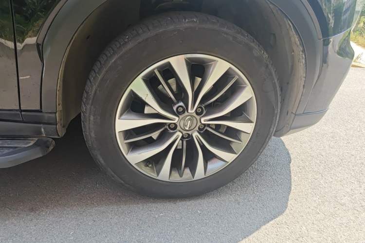 Used GAC Trumpchi GS8 2019 390T Two-Wheel Drive Luxury Smart Connectivity Version (7 Seats) Right Front Wheel Hub