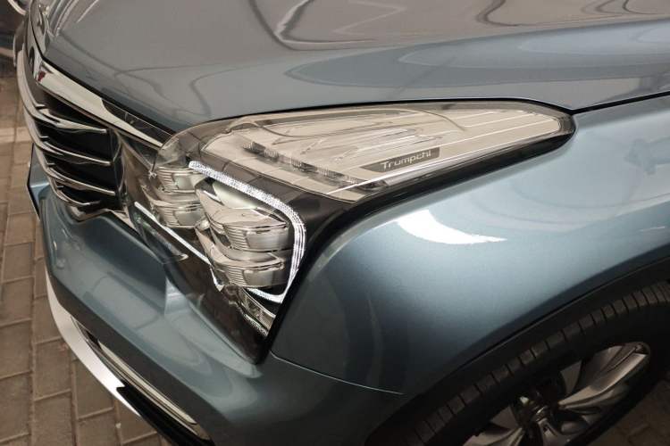 Used GAC Trumpchi GS8 2019 390T Two-Wheel Drive Luxury Smart Connectivity Version (7 Seats) Left Front Headlight