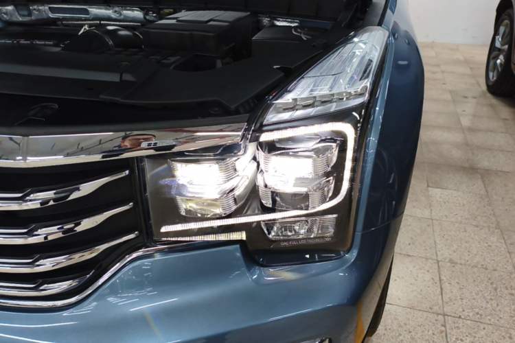 Used GAC Trumpchi GS8 2019 390T Two-Wheel Drive Luxury Smart Connectivity Version (7 Seats) Left Front Headlight
