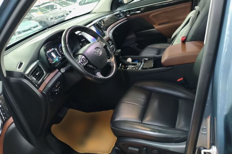 Used GAC Trumpchi GS8 2019 390T Two-Wheel Drive Luxury Smart Connectivity Version (7 Seats) Left Front Seat