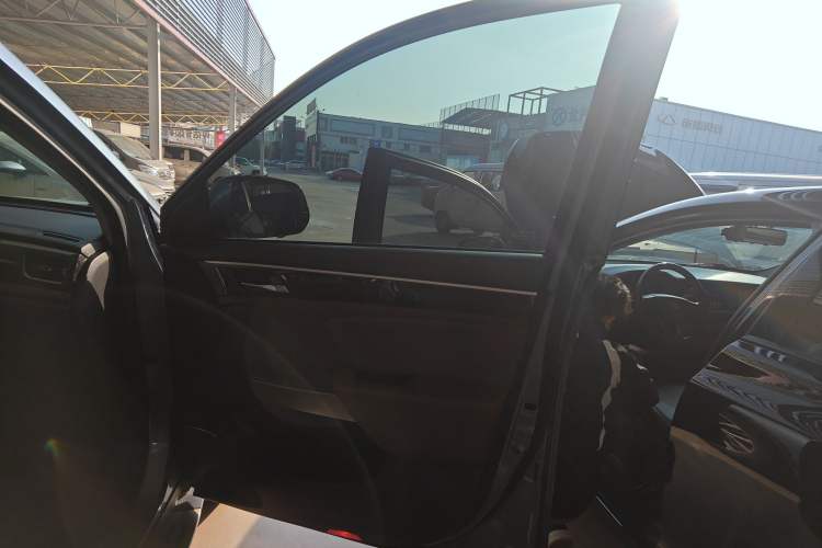 Used GAC Trumpchi GS8 2019 390T Two-Wheel Drive Luxury Smart Connectivity Version (7 Seats) Right Front Door Interior
