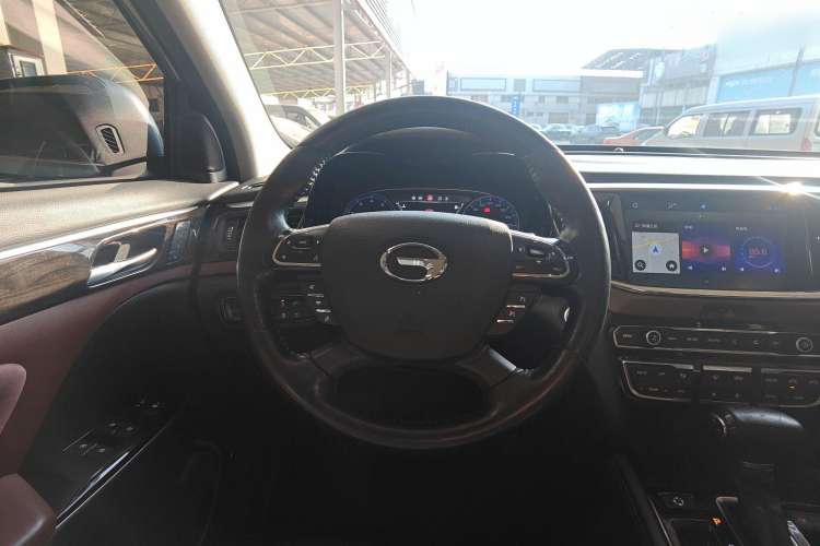 Used GAC Trumpchi GS8 2019 390T Two-Wheel Drive Luxury Smart Connectivity Version (7 Seats) Steering Wheel