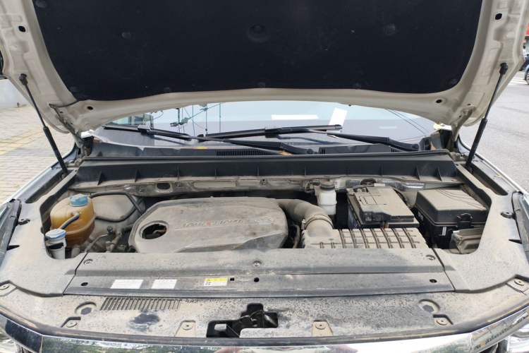Used GAC Trumpchi GS8 2019 390T Two-Wheel Drive Luxury Smart Connectivity Version (7 Seats) Engine Bay