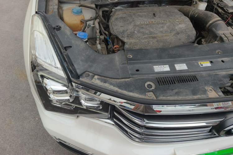 Used GAC Trumpchi GS8 2019 390T Two-Wheel Drive Luxury Smart Connectivity Version (7 Seats) Engine Bay Right