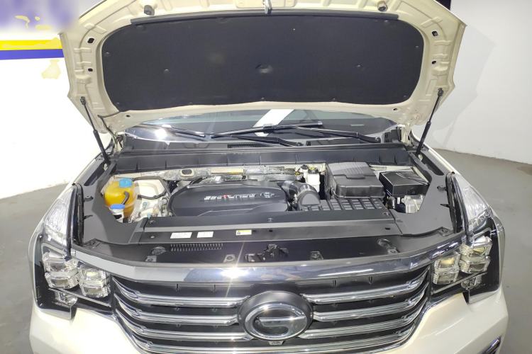 Used GAC Trumpchi GS8 2019 390T Two-Wheel Drive Luxury Smart Connectivity Version (7 Seats) Engine Bay