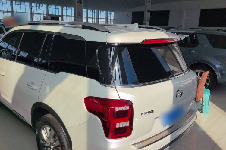 Used GAC Trumpchi GS8 2019 390T Two-Wheel Drive Luxury Smart Connectivity Version (7 Seats) Exterior 5