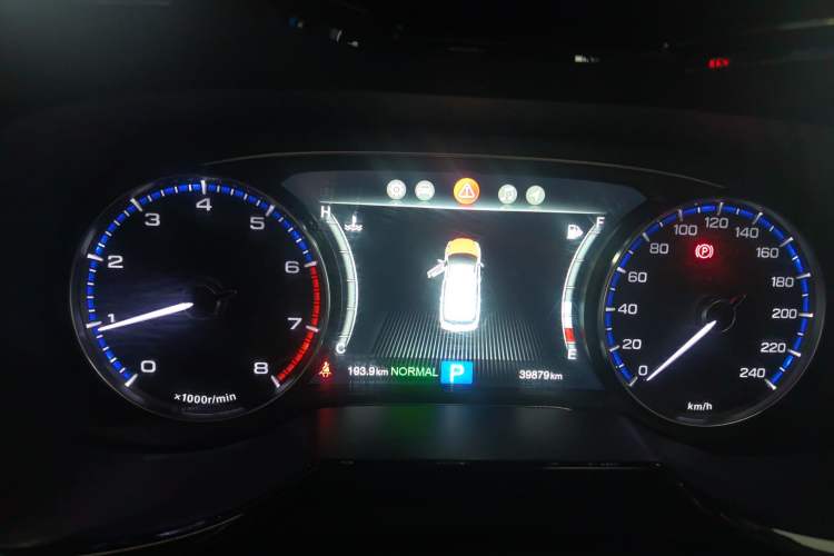 Used GAC Trumpchi GS8 2019 390T Two-Wheel Drive Luxury Smart Connectivity Version (7 Seats) Instrument Cluster