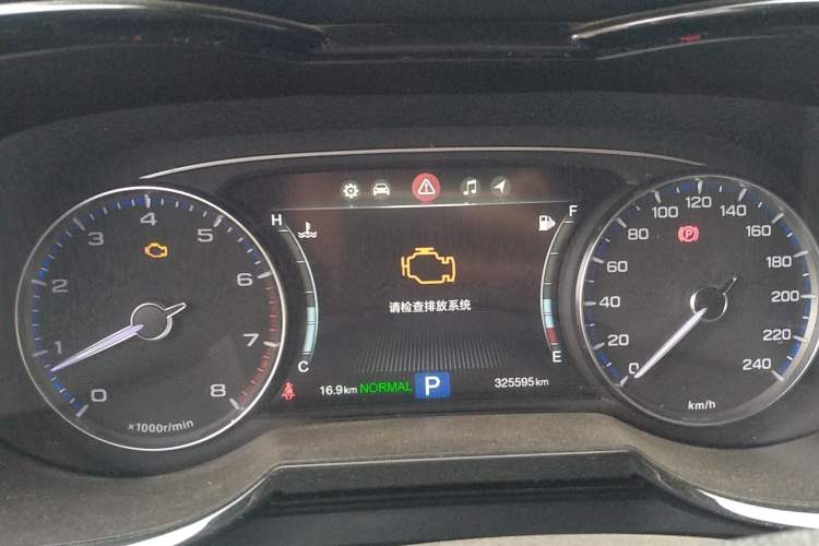 Used GAC Trumpchi GS8 2019 390T Two-Wheel Drive Luxury Smart Connectivity Version (7 Seats) Instrument Cluster