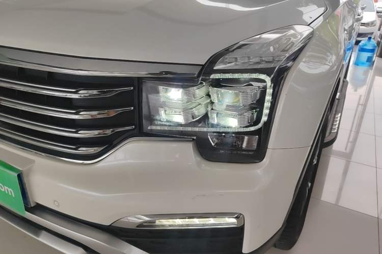 Used GAC Trumpchi GS8 2019 390T Two-Wheel Drive Luxury Smart Connectivity Version (7 Seats) Left Front Headlight