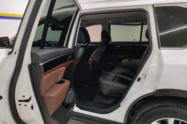Used GAC Trumpchi GS8 2019 390T Two-Wheel Drive Luxury Smart Connectivity Version (7 Seats) Left Rear Seat
