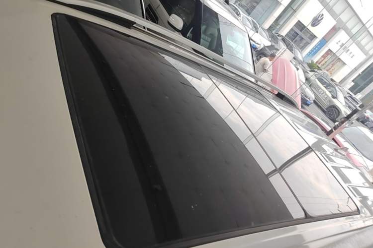 Used GAC Trumpchi GS8 2019 390T Two-Wheel Drive Luxury Smart Connectivity Version (7 Seats) Roof