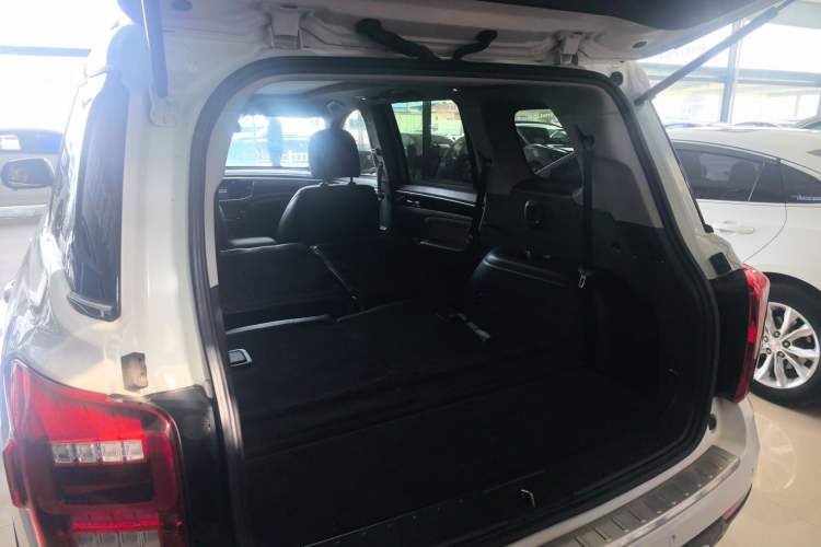 Used GAC Trumpchi GS8 2019 390T Two-Wheel Drive Luxury Smart Connectivity Version (7 Seats) Trunk