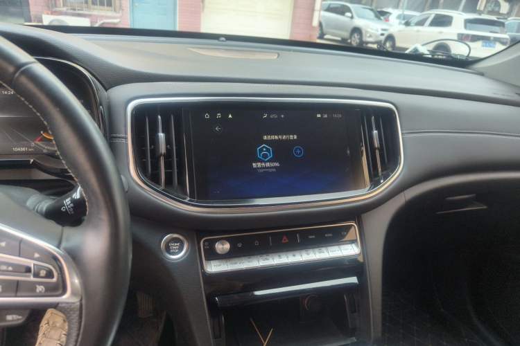 Used GAC Trumpchi GS8 2020 390T Four-Wheel Drive Luxury Smart Connectivity Commemorative Edition (7 Seats) Audio And AC Panel