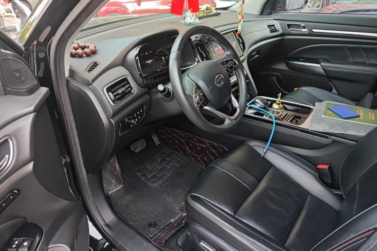 Used GAC Trumpchi GS8 2020 390T Two-Wheel Drive Luxury Smart Connectivity Version (7 Seats) Driver Seat