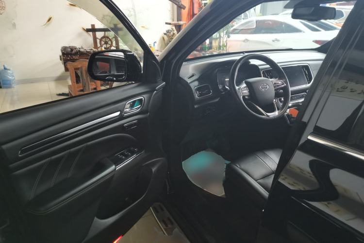 Used GAC Trumpchi GS8 2020 GS8S 390T Two-Wheel Drive Luxury Smart Connectivity Version Driver Seat