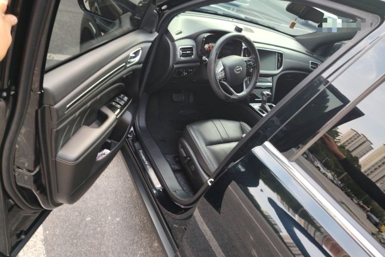 Used GAC Trumpchi GS8 2020 GS8S 390T Two-Wheel Drive Luxury Smart Connectivity Version Driver Seat