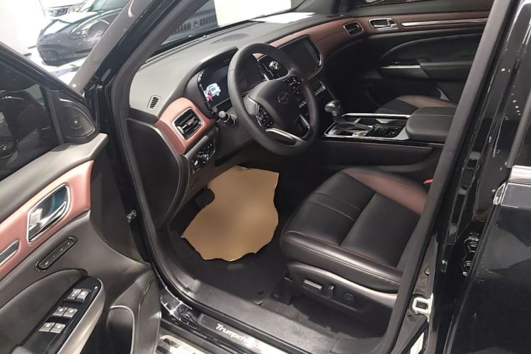 Used GAC Trumpchi GS8 2020 GS8S 390T Two-Wheel Drive Luxury Smart Connectivity Version Driver Seat