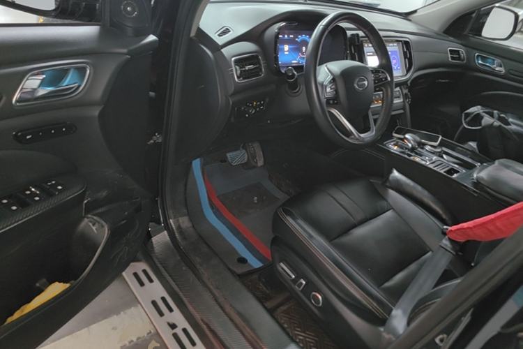 Used GAC Trumpchi GS8 2020 390T Two-Wheel Drive Luxury Smart Connectivity Version (7 Seats) Driver Seat