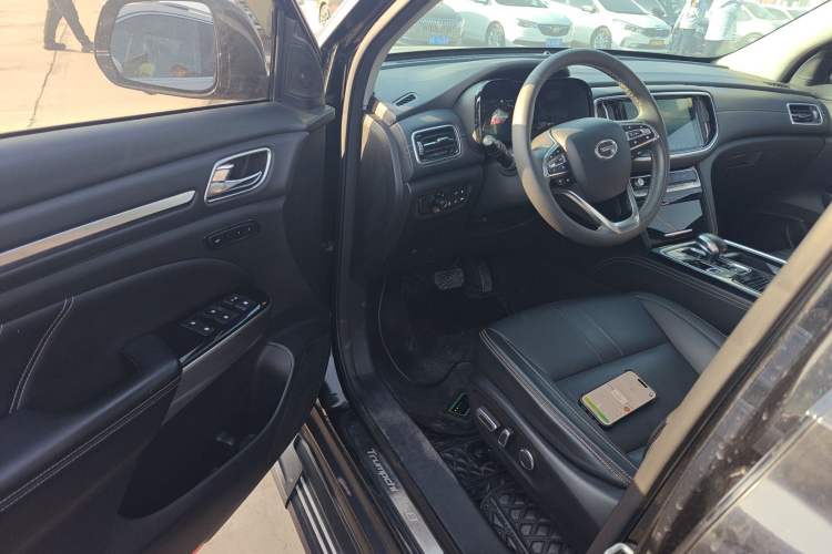 Used GAC Trumpchi GS8 2020 390T Two-Wheel Drive Luxury Smart Connectivity Commemorative Edition (7 Seats) Driver Seat