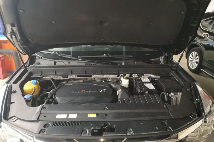 Used GAC Trumpchi GS8 2020 GS8S 390T Two-Wheel Drive Luxury Smart Connectivity Version Engine Bay