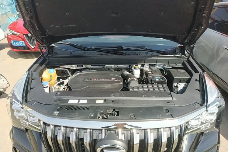 Used GAC Trumpchi GS8 2020 GS8S 390T Two-Wheel Drive Prestige Edition Engine Bay