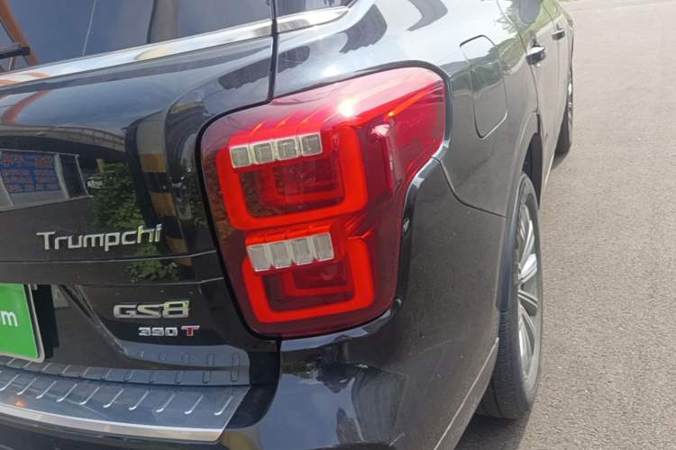 Used GAC Trumpchi GS8 2020 390T Two-Wheel Drive Luxury Smart Connectivity Commemorative Edition (7 Seats) Exterior 3
