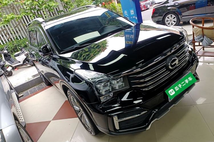 Used GAC Trumpchi GS8 2020 390T Two-Wheel Drive Luxury Smart Connectivity Version (7 Seats) Front Right 45 Deg