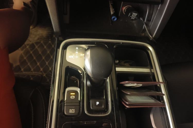 Used GAC Trumpchi GS8 2020 390T Two-Wheel Drive Luxury Smart Connectivity Version (7 Seats) Gear Lever