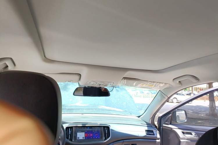 Used GAC Trumpchi GS8 2020 390T Two-Wheel Drive Luxury Smart Connectivity Version (7 Seats) Headliner
