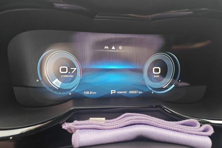 Used GAC Trumpchi GS8 2020 390T Two-Wheel Drive Luxury Smart Connectivity Version (7 Seats) Instrument Cluster