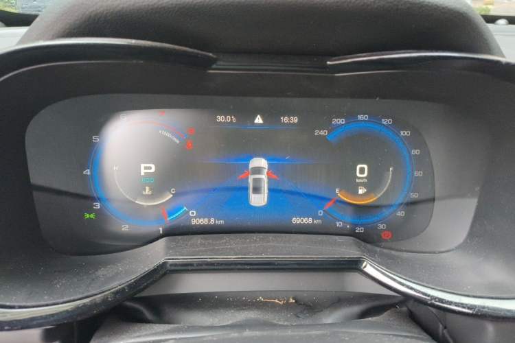 Used GAC Trumpchi GS8 2020 390T Two-Wheel Drive Luxury Smart Connectivity Version (7 Seats) Instrument Cluster