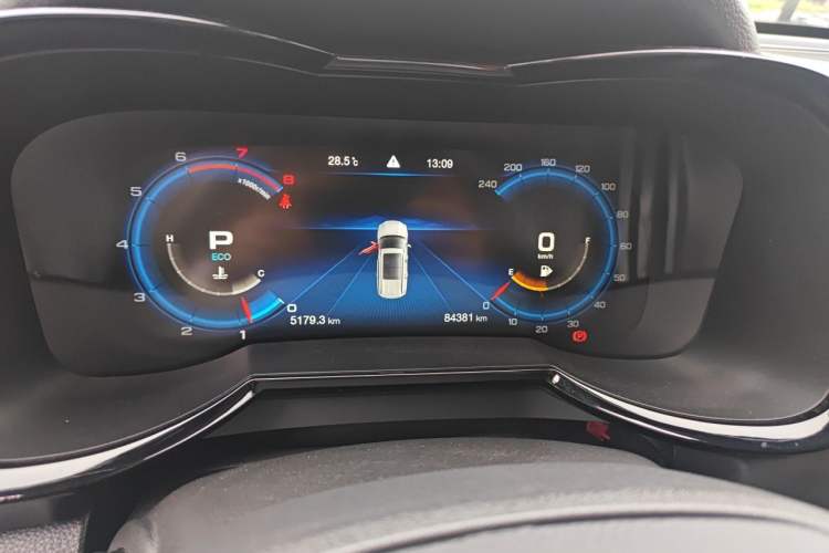 Used GAC Trumpchi GS8 2020 390T Two-Wheel Drive Luxury Smart Connectivity Commemorative Edition (7 Seats) Instrument Cluster