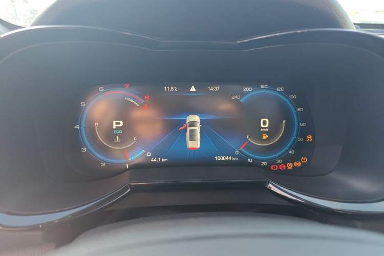 Used GAC Trumpchi GS8 2020 390T Two-Wheel Drive Luxury Smart Connectivity Commemorative Edition (7 Seats) Instrument Cluster