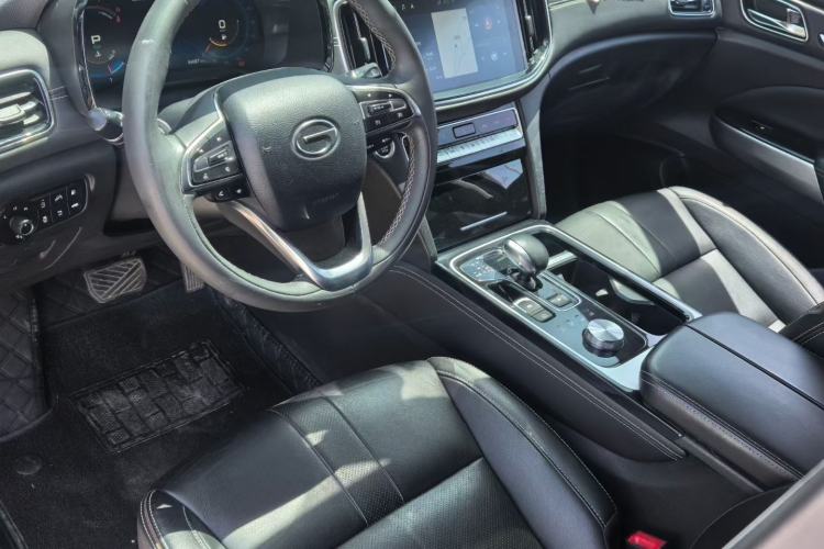Used GAC Trumpchi GS8 2020 390T Four-Wheel Drive Luxury Smart Connect Edition (7 Seats) Interior 1