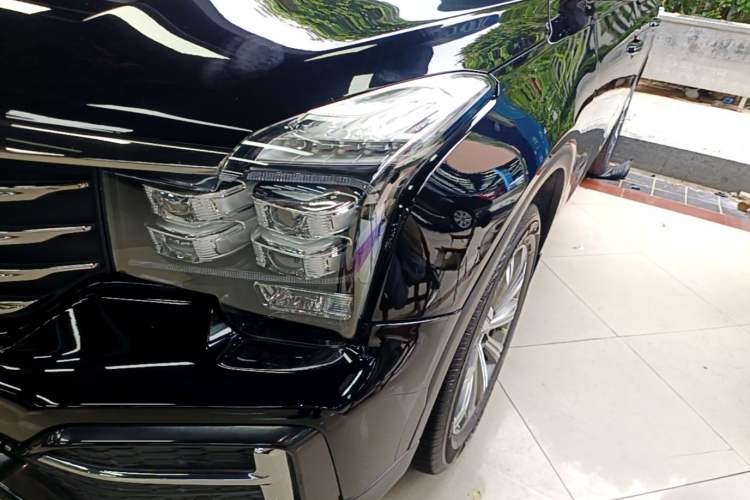 Used GAC Trumpchi GS8 2020 390T Two-Wheel Drive Luxury Smart Connectivity Version (7 Seats) Left Front Headlight