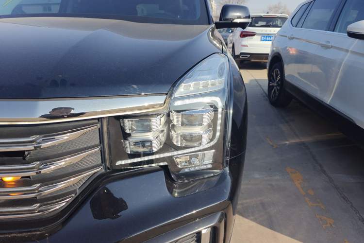 Used GAC Trumpchi GS8 2020 390T Two-Wheel Drive Luxury Smart Connectivity Commemorative Edition (7 Seats) Left Front Headlight