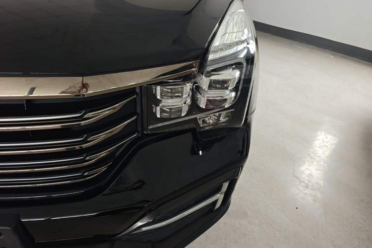 Used GAC Trumpchi GS8 2020 390T Four-Wheel Drive Luxury Smart Connectivity Commemorative Edition (7 Seats) Left Front Headlight