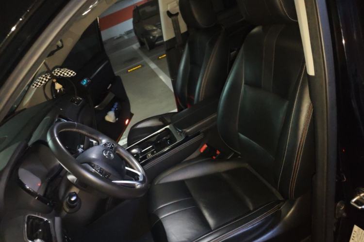Used GAC Trumpchi GS8 2020 390T Two-Wheel Drive Luxury Smart Connectivity Version (7 Seats) Left Front Seat