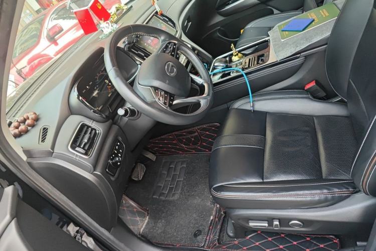 Used GAC Trumpchi GS8 2020 390T Two-Wheel Drive Luxury Smart Connectivity Version (7 Seats) Left Front Seat