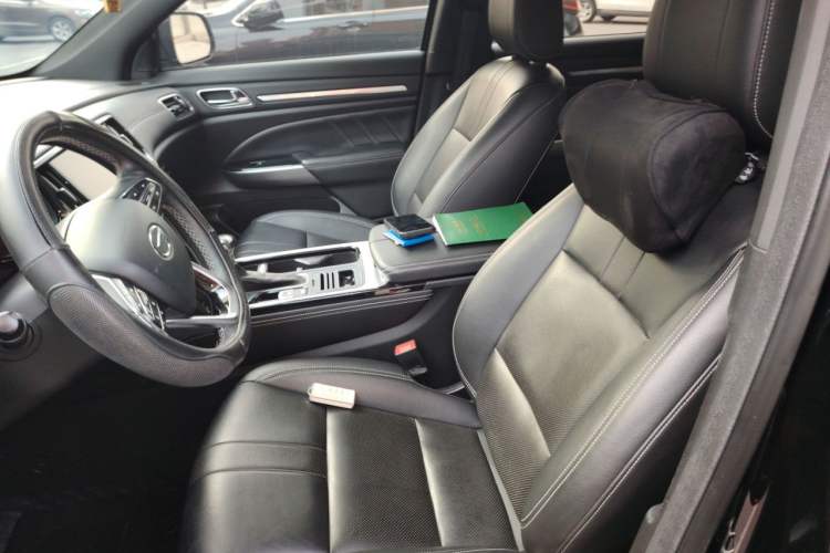 Used GAC Trumpchi GS8 2020 GS8S 390T Two-Wheel Drive Luxury Smart Connectivity Version Left Front Seat
