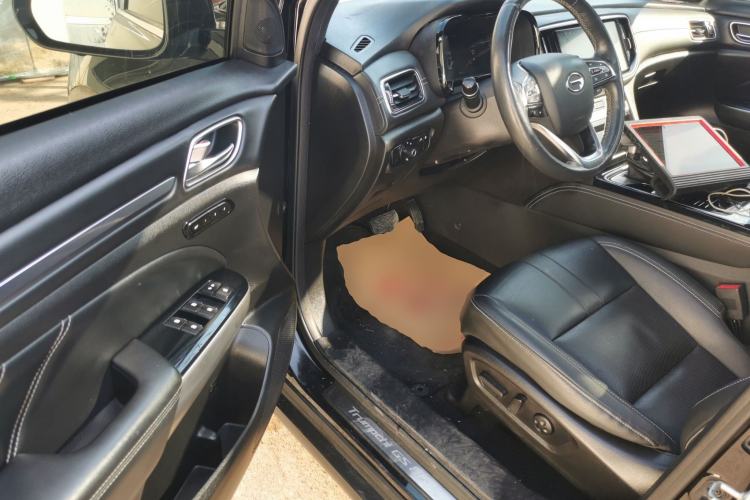 Used GAC Trumpchi GS8 2020 GS8S 390T Two-Wheel Drive Luxury Smart Connectivity Version Left Front Seat
