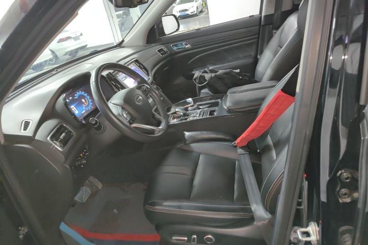 Used GAC Trumpchi GS8 2020 390T Two-Wheel Drive Luxury Smart Connectivity Version (7 Seats) Left Front Seat